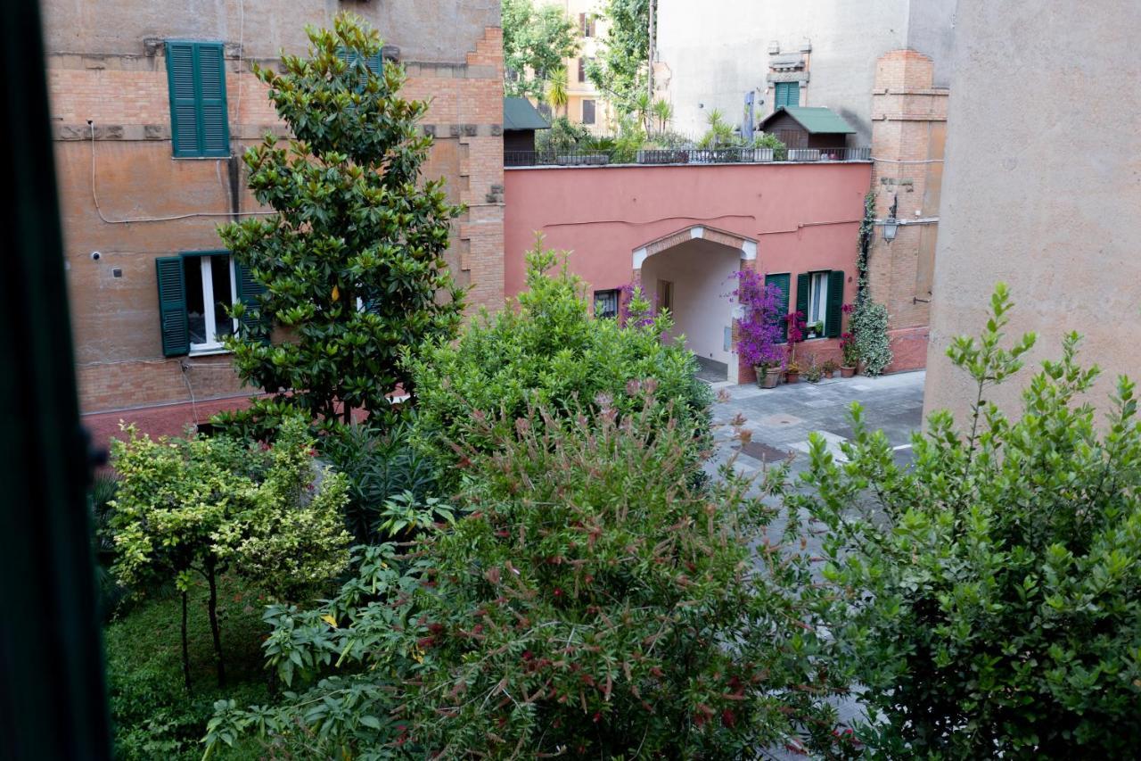 Apartment In Front Of Vatican Museums And Vatican Area - Myden In Рим Экстерьер фото
