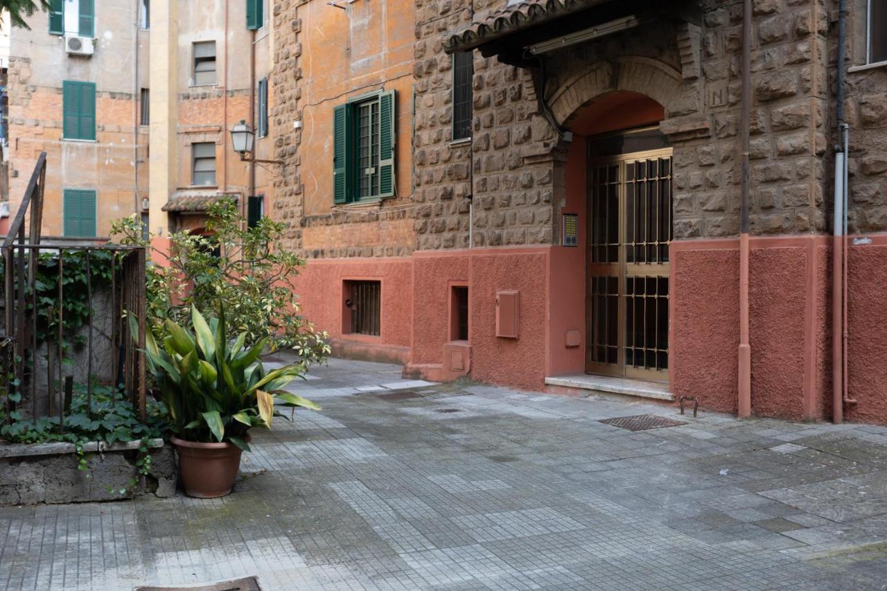 Apartment In Front Of Vatican Museums And Vatican Area - Myden In Рим Экстерьер фото